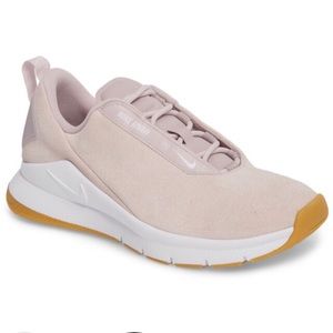 NIB Nike Rivah Sneakers in Particle Rose/White